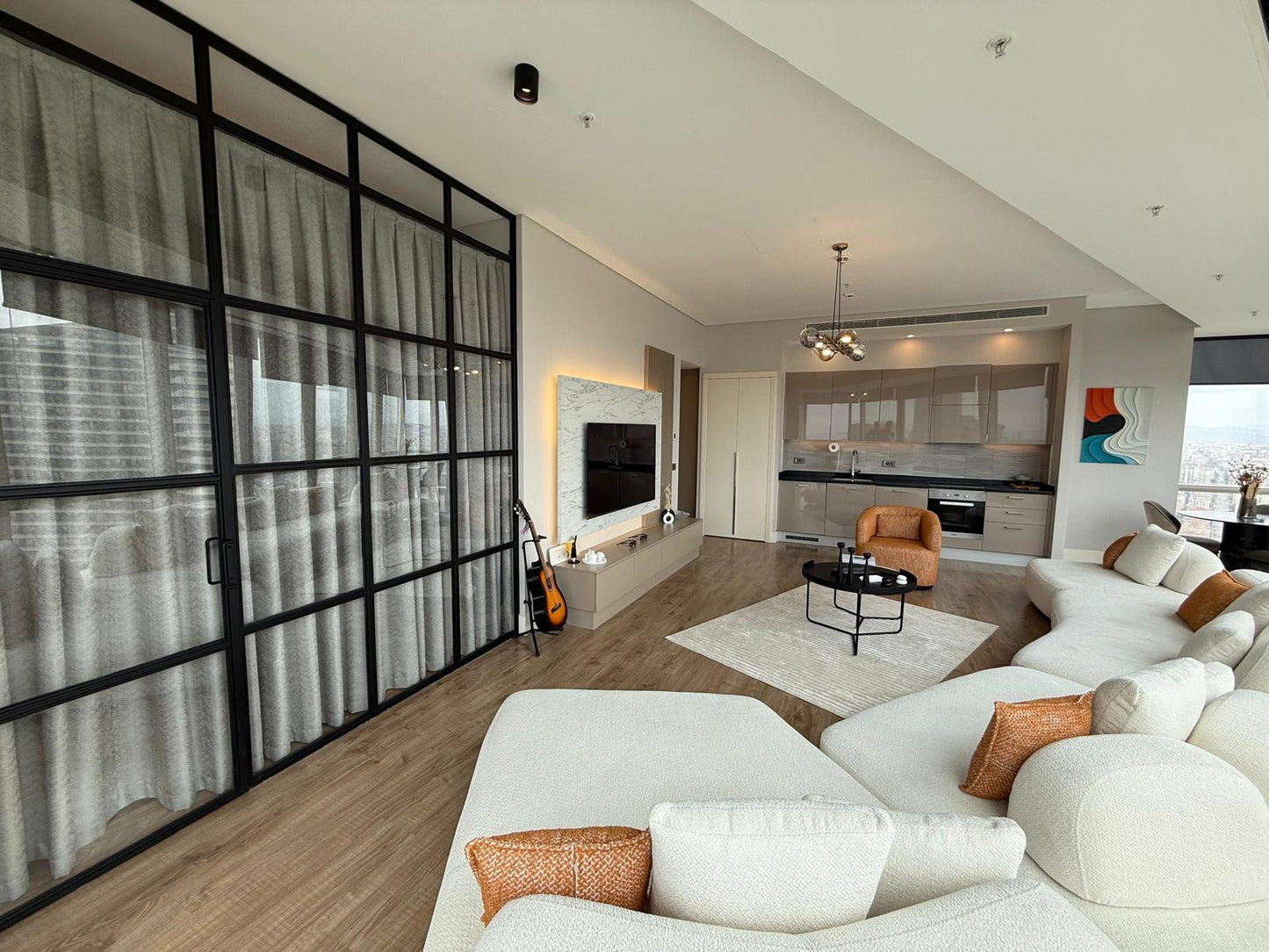 Metropol İstanbul / Şık ve Modern Eşyalı 1+1 / Deniz Manzaralı / Vatandaşlığa Uygun