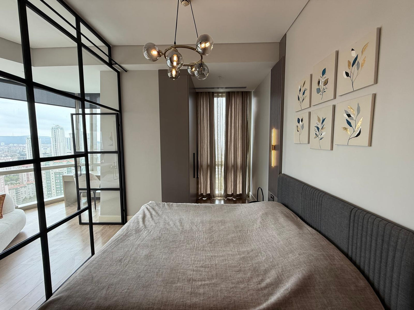 Metropol İstanbul / Şık ve Modern Eşyalı 1+1 / Deniz Manzaralı / Vatandaşlığa Uygun