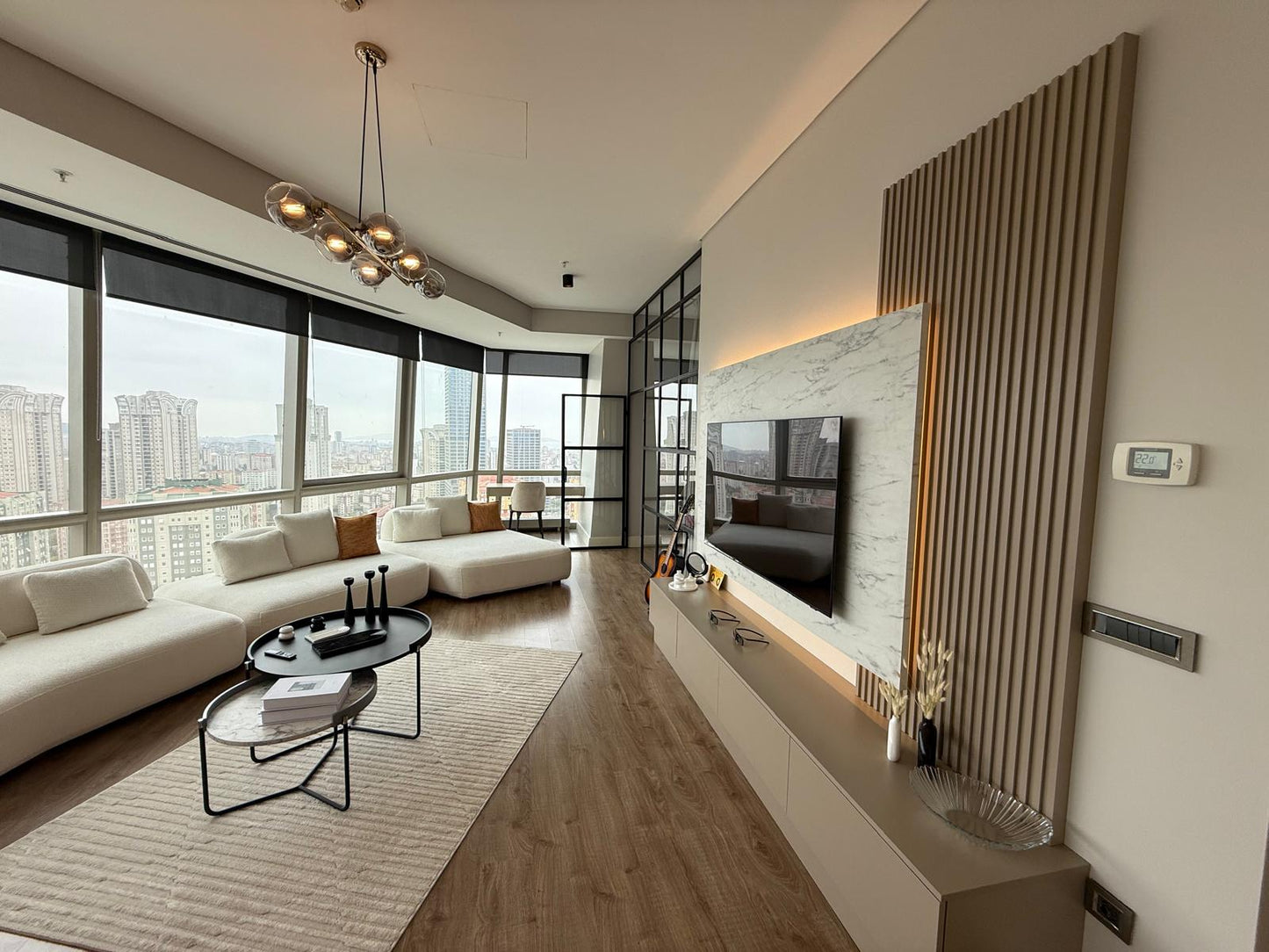 Metropol İstanbul / Şık ve Modern Eşyalı 1+1 / Deniz Manzaralı / Vatandaşlığa Uygun